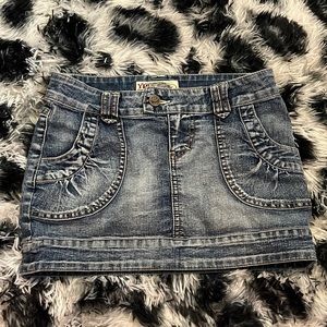 SOLD Y2K MINI SKIRT BRAND YMI inGreatCondition